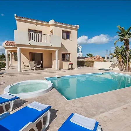 Villa Oceanview 066 *