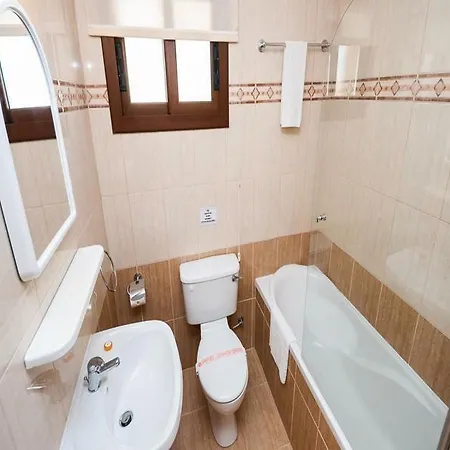 Villa Oceanview 066 *